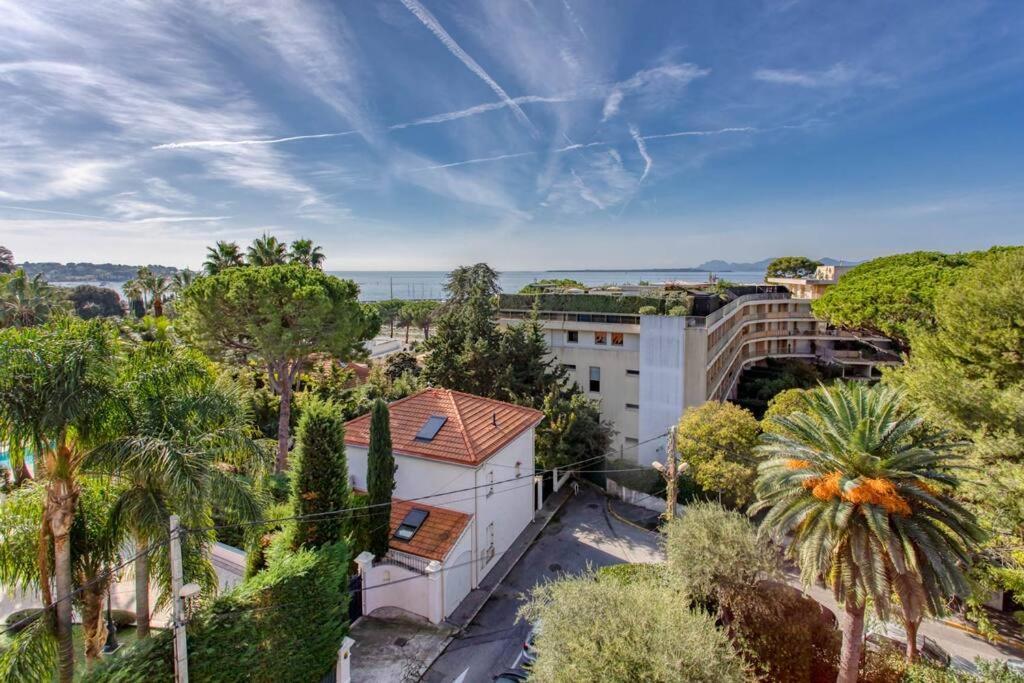 A6- 2 Bdr Incredible Sea View - Ac, Garage & Terrace Apartment Antibes Exterior foto