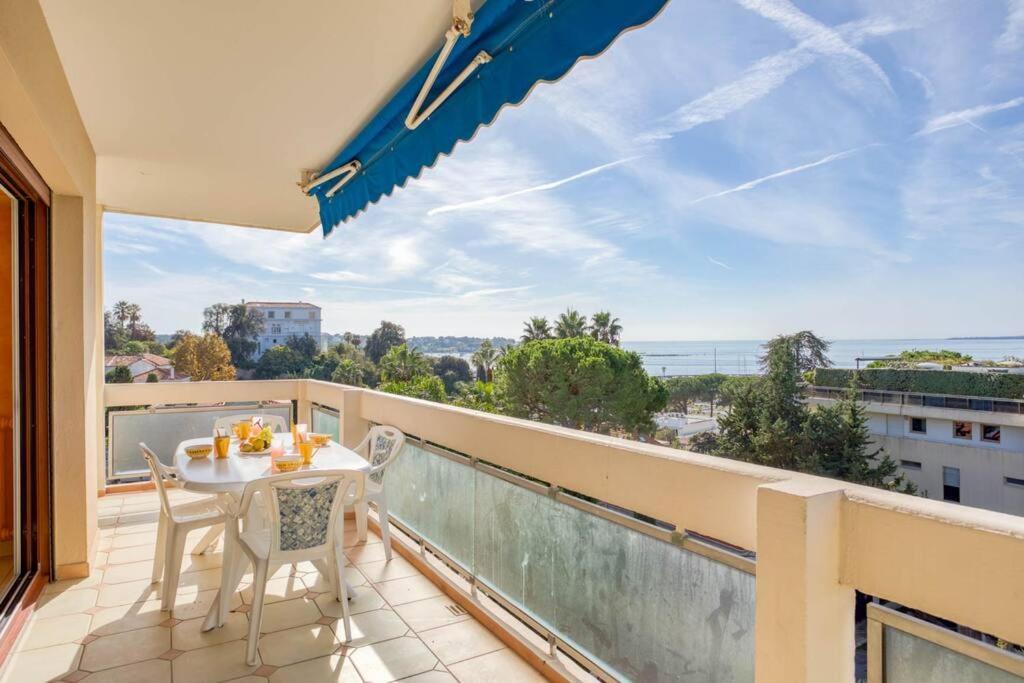 A6- 2 Bdr Incredible Sea View - Ac, Garage & Terrace Apartment Antibes Exterior foto